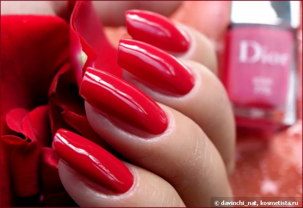 Dior for Fall 2014 Limited Edtion. Dior Vernis Couture Colour Gel Shine And Long Wear Nail Lacquer #775, Star