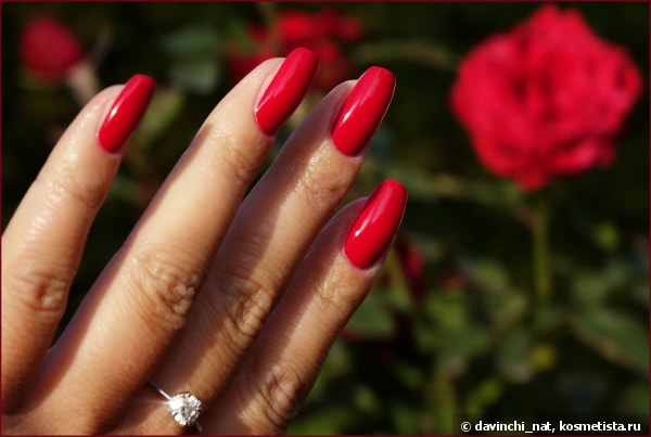 Dior for Fall 2014 Limited Edtion. Dior Vernis Couture Colour Gel Shine And Long Wear Nail Lacquer #775, Star