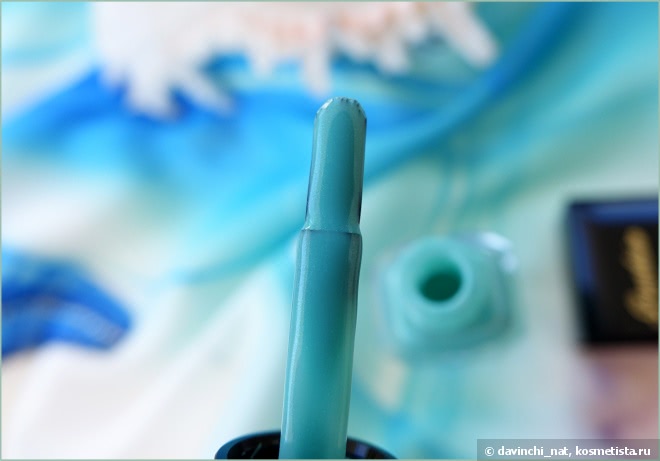 Послушаем, о чём поёт океан. Guerlain Colour Lacquer Long Lasting Nail Colour and Shine #700, Blue Ocean