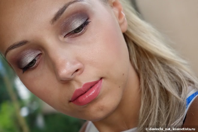 Охлажденный мятный коктейль. Dolce&Gabbana The Eyeshadow Smooth Eye Colour Quad #155 Fabulous
