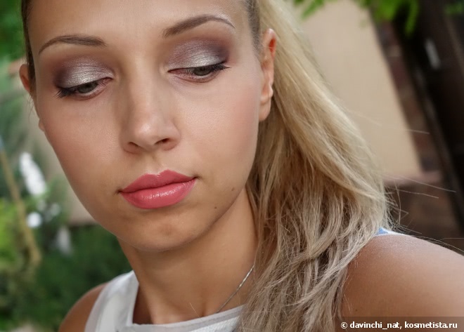 Охлажденный мятный коктейль. Dolce&Gabbana The Eyeshadow Smooth Eye Colour Quad #155 Fabulous