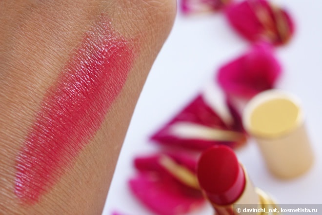 Розовая фуксия Yves Saint Laurent Rouge Volupte Shine Luscious Texture Aqua Shine Effect #28 Rose Intime