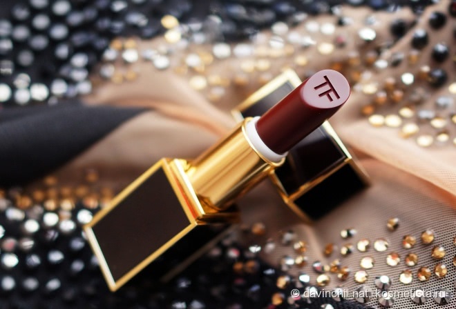 По лезвию ножа. Tom Ford Lip Color Matte 10 Black Dahlia