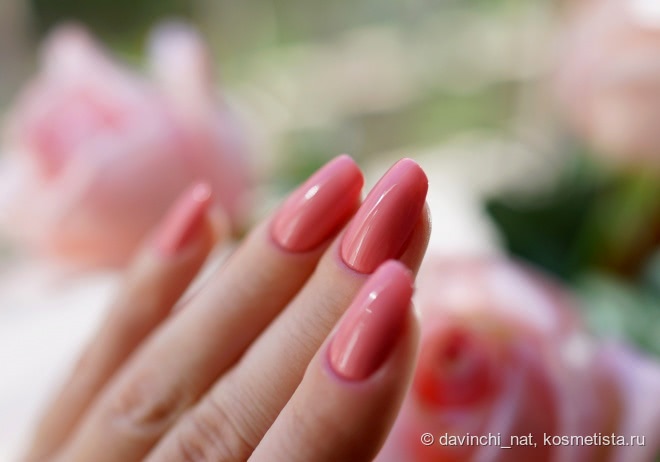 Dolce&Gabbana Rosa Look 2016. Dolce & Gabbana Intense Nail Lacquer #227 BonBon, #735 Lava