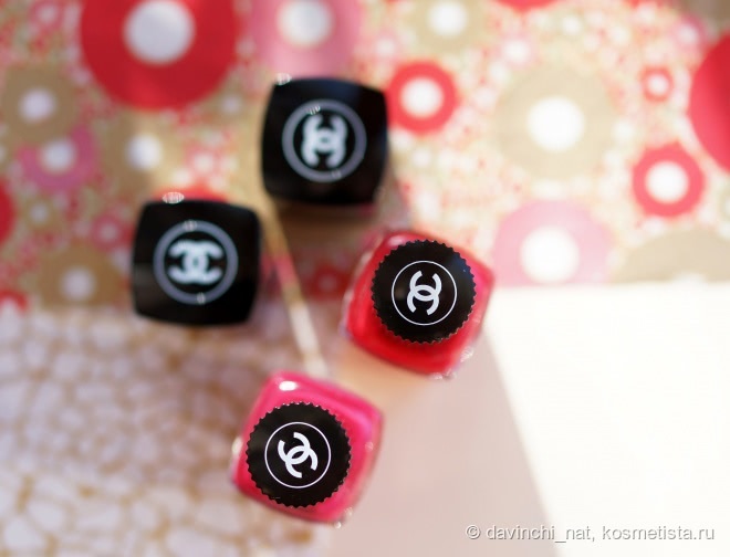 Chanel Le Vernis Longwear Nail Colour #508 Shantung, #506 Camelia