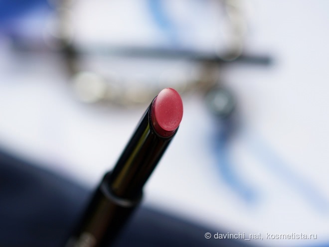 Бордо. По ту сторону себя. Chanel Rouge Coco Stylo Complette Care Lipshine #212 Recit. Chanel Stylo Yeux Waterproof Long-Lasting Eyeliner #928 Eros