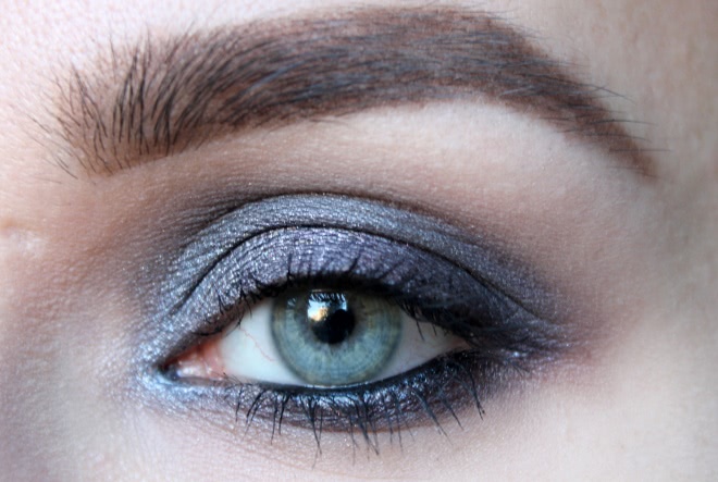 Urban Decay Naked Smoky Palette