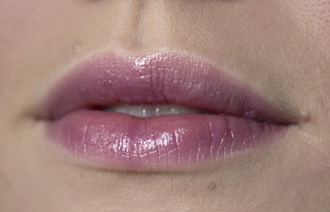 Givenchy Rouge Interdit Vinyl 16 Noir Revelateur