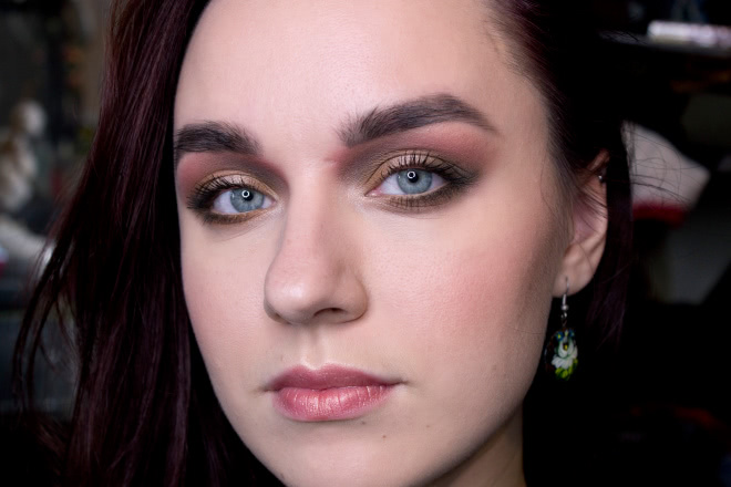 Бескрайние возможности с палеткой и кистью LH Cosmetics