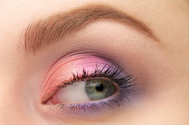 Tutorial. Casual Colour Makeup