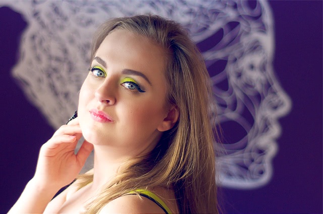 Tutorial. Lime & Winged Eyeliner