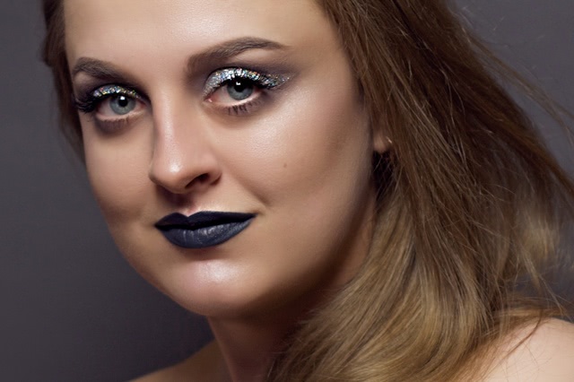 Tutorial. Glitter Eyeliner with NYX Cosmetics