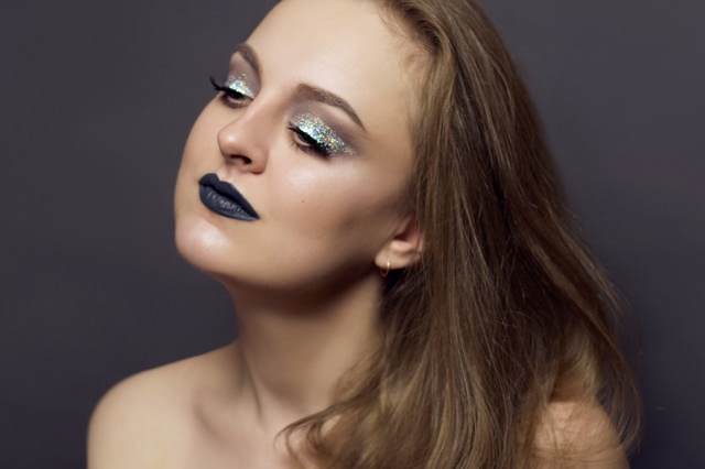 Tutorial. Glitter Eyeliner with NYX Cosmetics