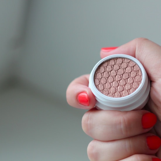 Недоступное доступное счастье: тени и помады ColourPop