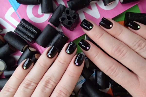 Essie Licorice