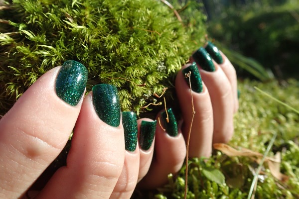 Picture pOlish Nail polish Kryptonite