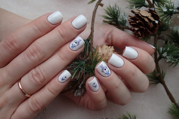 China Glaze Nail lacquer with hardeners 70255 White on white