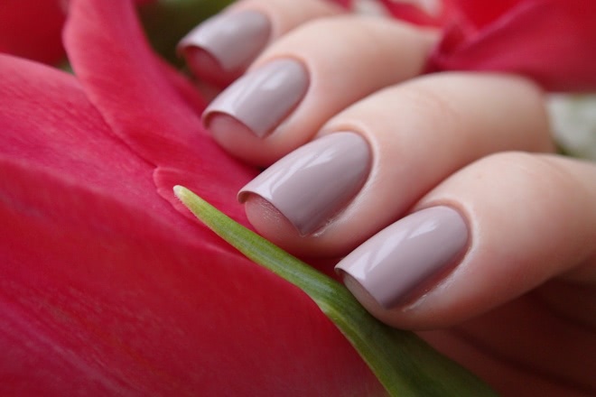 Morgan Taylor professional nail lacquer 50140 Magician's assistant