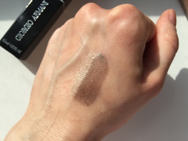Yves Saint Laurent Volupte Tint-in-Oil Nourishing Lip Oil Colour Enhancer # 4 I Rose You и Giorgio Armani Eye Tint # 9 Cold Copper