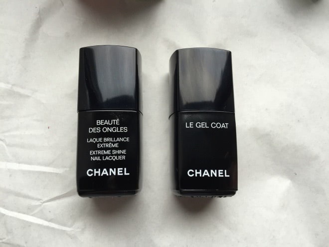 Стильно - это когда просто. Chanel Le Vernis Longwear Nail Colour # 520 Garconne и Chanel Le Vernis Longwear Nail Colour # 522 Monochrome, Chanel Le Gel Coat