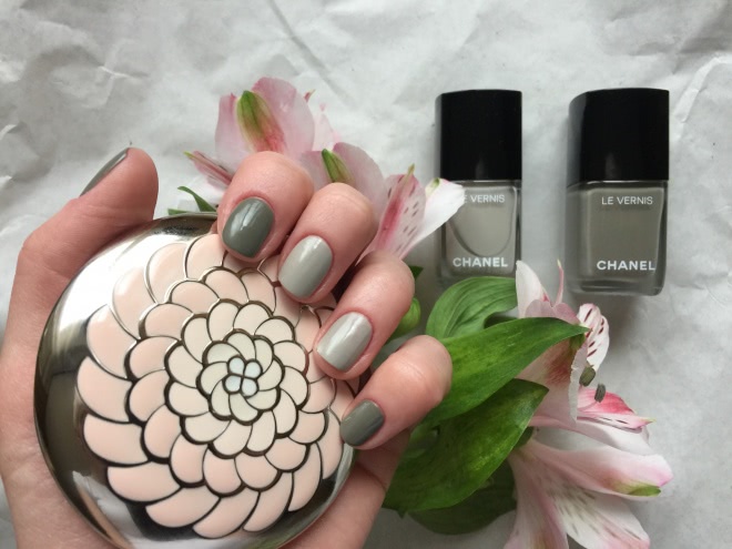 Стильно - это когда просто. Chanel Le Vernis Longwear Nail Colour # 520 Garconne и Chanel Le Vernis Longwear Nail Colour # 522 Monochrome, Chanel Le Gel Coat