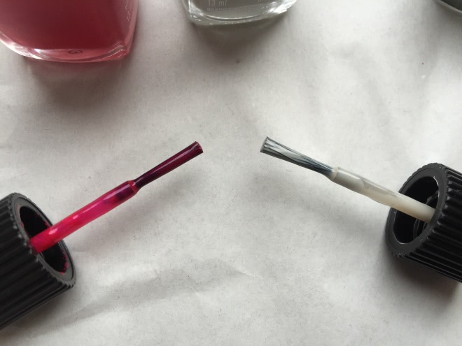 Стильно - это когда просто. Chanel Le Vernis Longwear Nail Colour # 520 Garconne и Chanel Le Vernis Longwear Nail Colour # 522 Monochrome, Chanel Le Gel Coat