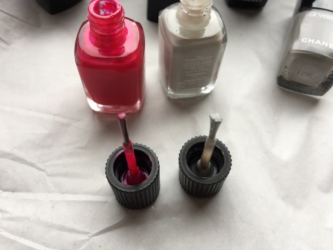 Стильно - это когда просто. Chanel Le Vernis Longwear Nail Colour # 520 Garconne и Chanel Le Vernis Longwear Nail Colour # 522 Monochrome, Chanel Le Gel Coat