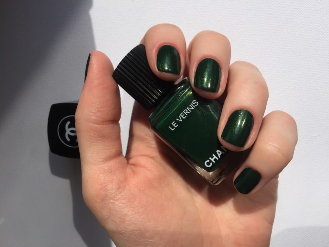 Chanel Le Vernis Long Wear Nail Colour # 536 Emeraude