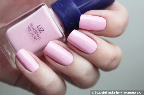 Christina Fitzgerald nail polish
