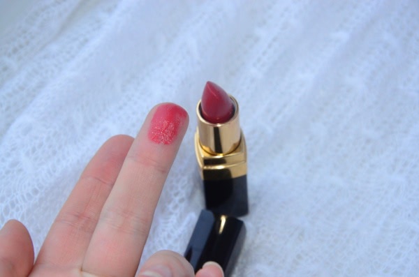 Увлажняющая помада с кремовой текстурой Chanel Rouge Coco Hydrating Creme Lip Colour, №53 Amant