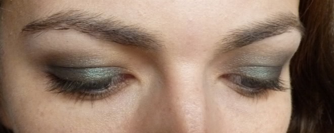 Осень, приди! Новые Стойкие тени для век Catrice Prêt-à-Lumière Longlasting Eyeshadow, оттенок 080 Mon Glamour