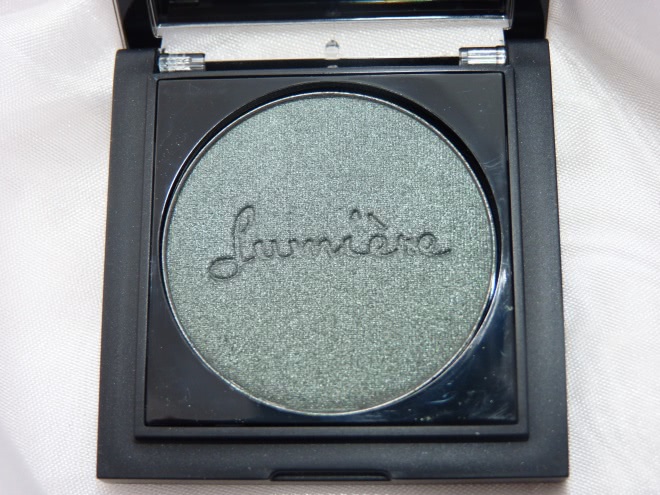 Осень, приди! Новые Стойкие тени для век Catrice Prêt-à-Lumière Longlasting Eyeshadow, оттенок 080 Mon Glamour