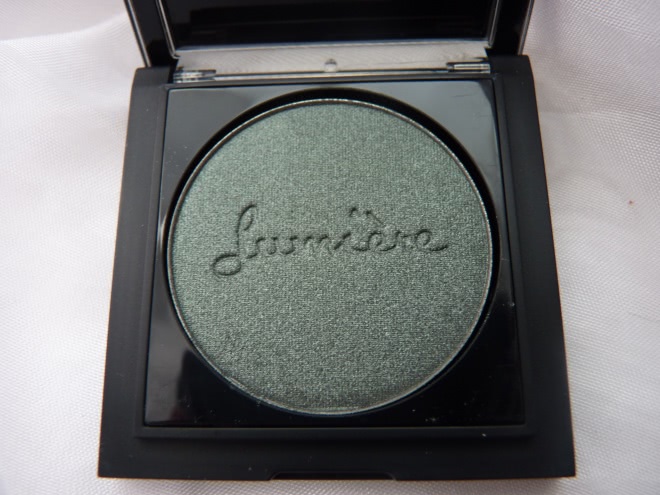 Осень, приди! Новые Стойкие тени для век Catrice Prêt-à-Lumière Longlasting Eyeshadow, оттенок 080 Mon Glamour