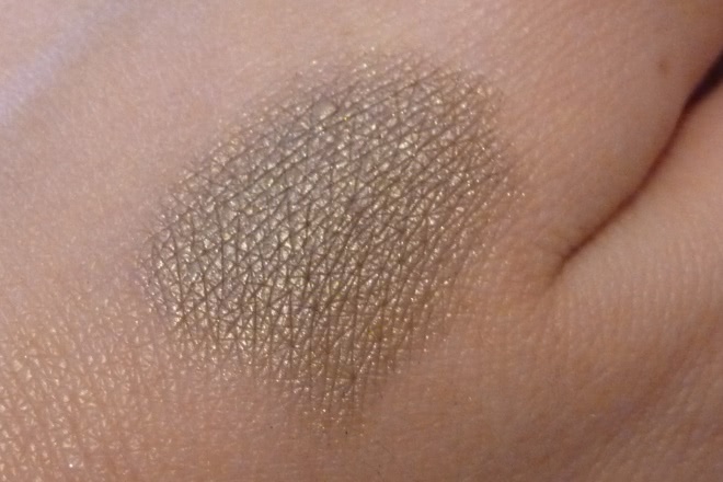 Вы - нам. Мы - вамп! Тени для век Pupa Compact Eyeshadow Vamp! #401 Urban Taup