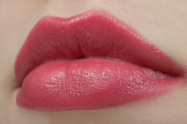 Shiseido Lacquer Rouge RD 305