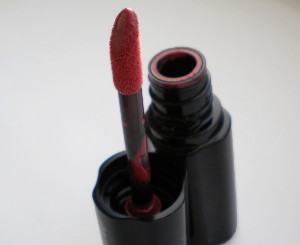 Shiseido Lacquer Rouge RD 305