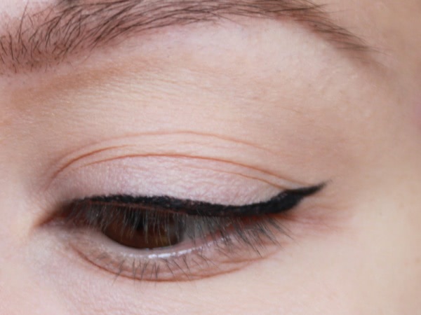 Benefit Push-Up Liner They're Real! Первый гелевый лайнер