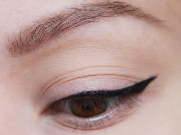 Benefit Push-Up Liner They're Real! Первый гелевый лайнер
