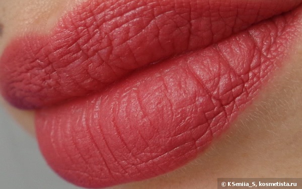 Любительницам матовых губ посвящается. Seventeen Matte Lasting Lipstick Spf15 #09