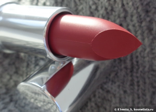 Любительницам матовых губ посвящается. Seventeen Matte Lasting Lipstick Spf15 #09