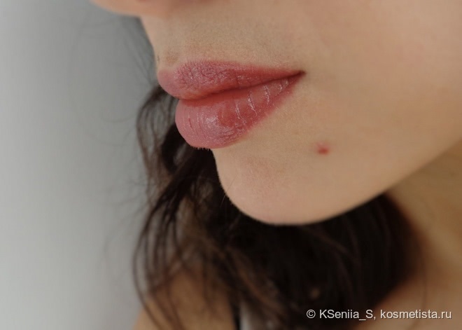 Guerlain La Petite Robe Noire Lipstick #013 Leather Blazer
