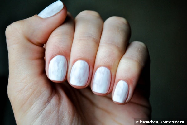Первый весенний маникюр с Essie Nail Polish №01 Blanc