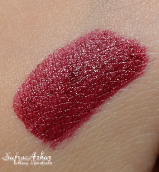 Матовая красотка от NYX Soft Matte Lip Cream Lipstick 20 Copenhagen