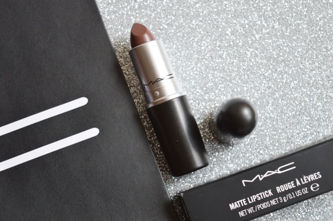 Когда осень близко...MAC Matte Lipstick Stone