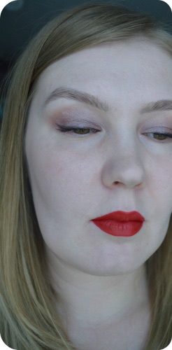 L’Oreal Color Riche Collection Exclusive Pure Reds, тон J.Lo`s