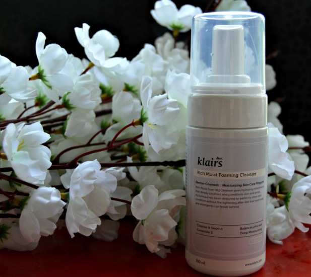Корейское облачко - пенка Klairs Rich moist foaming cleanser