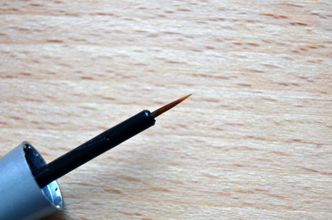 Когда устала от черных стрелок. Wet n Wild Mega Liner Liquid Eyeliner в оттенке Е865 Brown