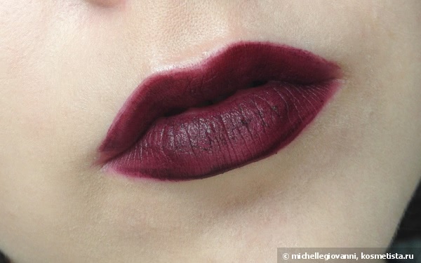 Nyx Soft Matte Lip Cream в оттенке Transylvania - жидкая матовая губная помада