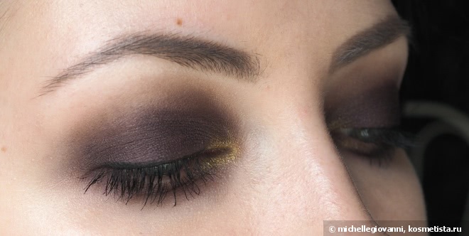 Аметистовые тени: Divage Eyeshadow 15 и Limoni EyeShadow 71