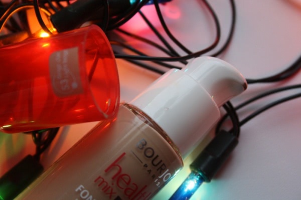 Тональная гель - сыворотка Healthy Mix Serum в паре с Bourjois Blusher от Bourjois
